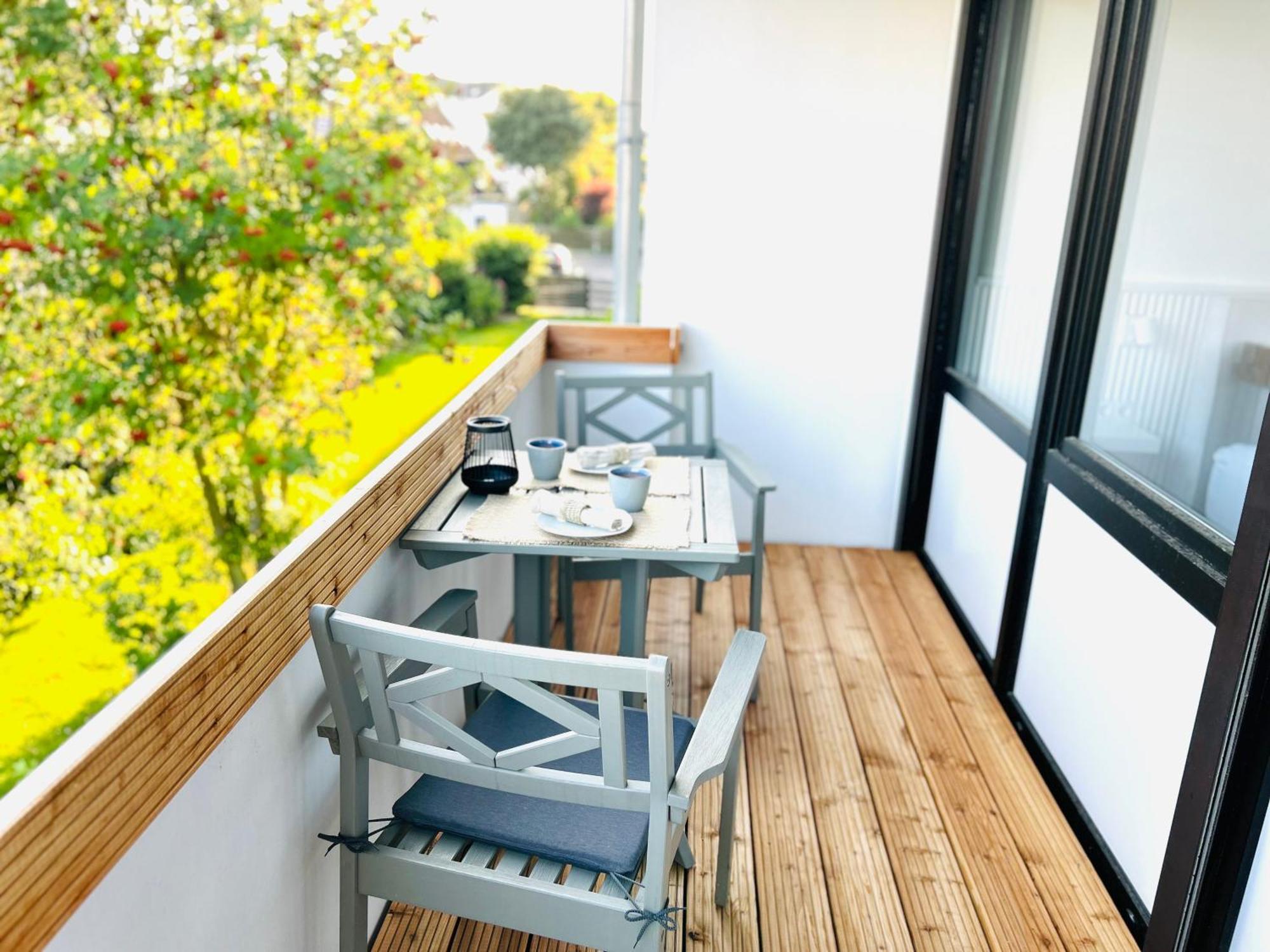 Neu - Frisch Renoviertes Ferienapartment "Waterkant" Büsum Exterior foto
